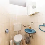 Two-bedroom In Kastel Kambelovac Appartamento Kaštela