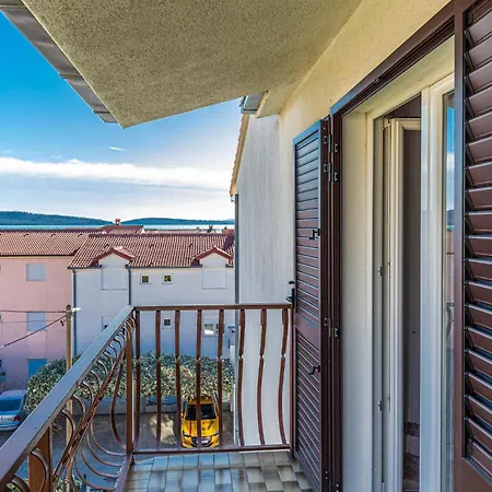 Two-bedroom In Kastel Kambelovac Kaštela
